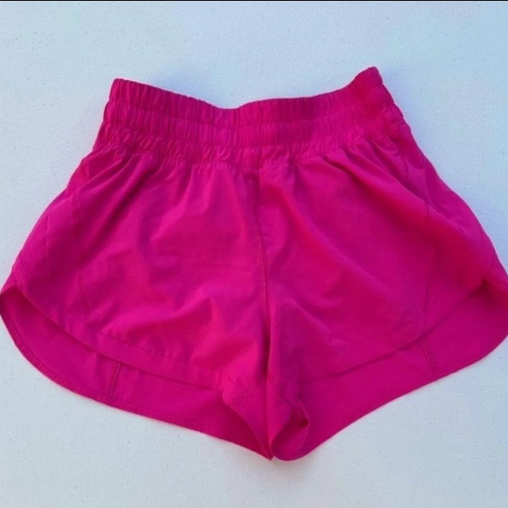 Lululemon track that HR shorts 3 inch sonic pink!